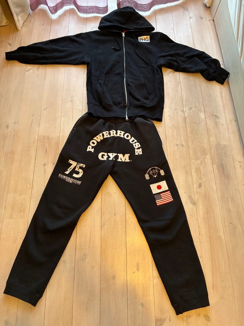POWERHOUSE GYM パーカー、パンツ　セットアップ