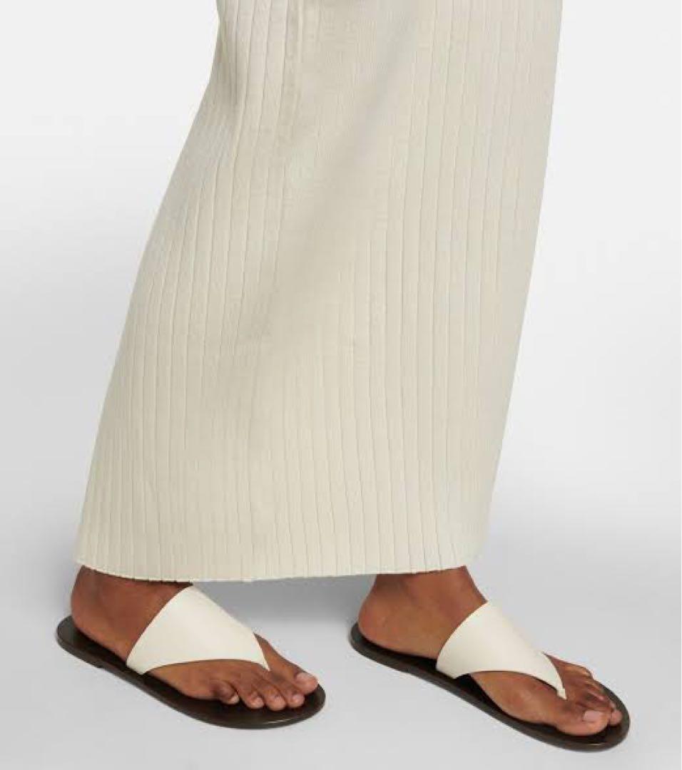 【THE ROW】ザロウ　レザー　トングサンダル　パンツ　バッグ　ニット　人気