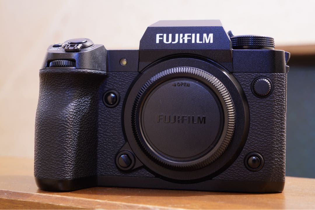 FUJIFILM X-H2 ボディ　富士フイルム