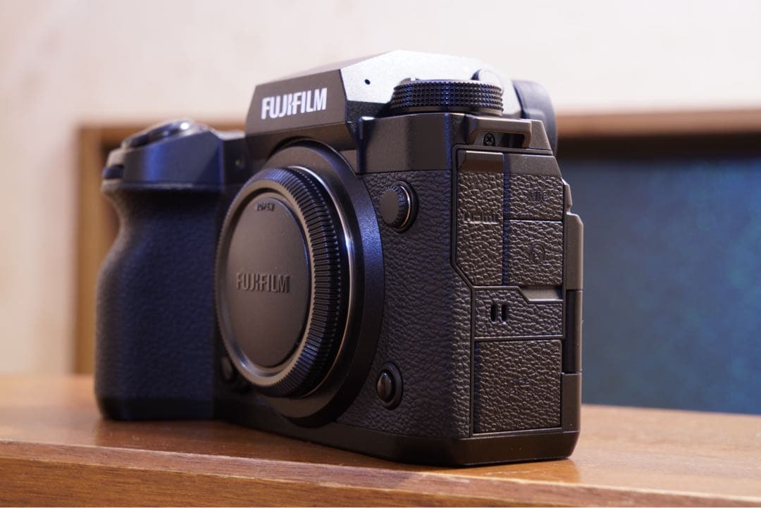 FUJIFILM X-H2 ボディ　富士フイルム