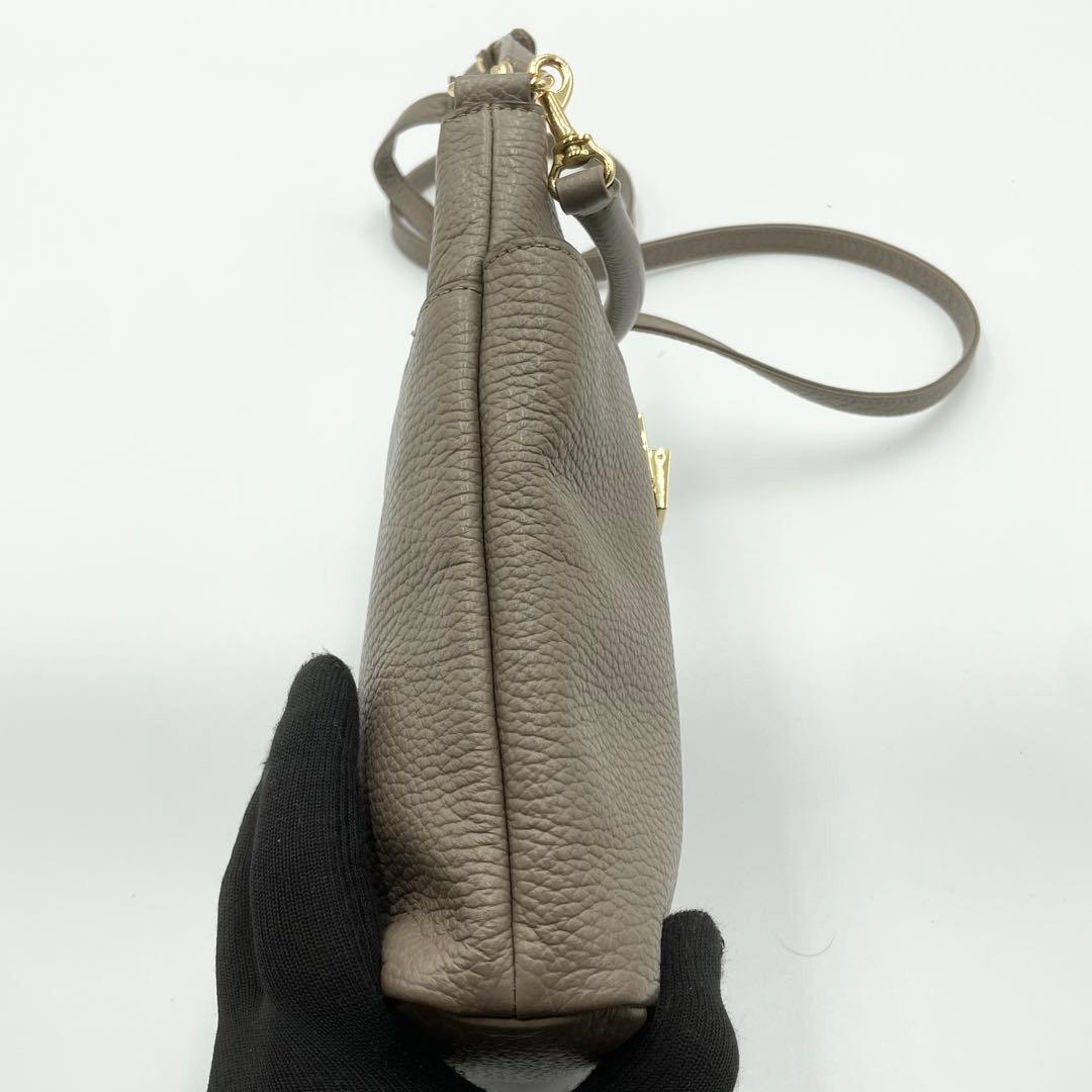 未使用級　ATAO アタオ　ホリデー　ショルダーバッグ　2way レザー　トープ