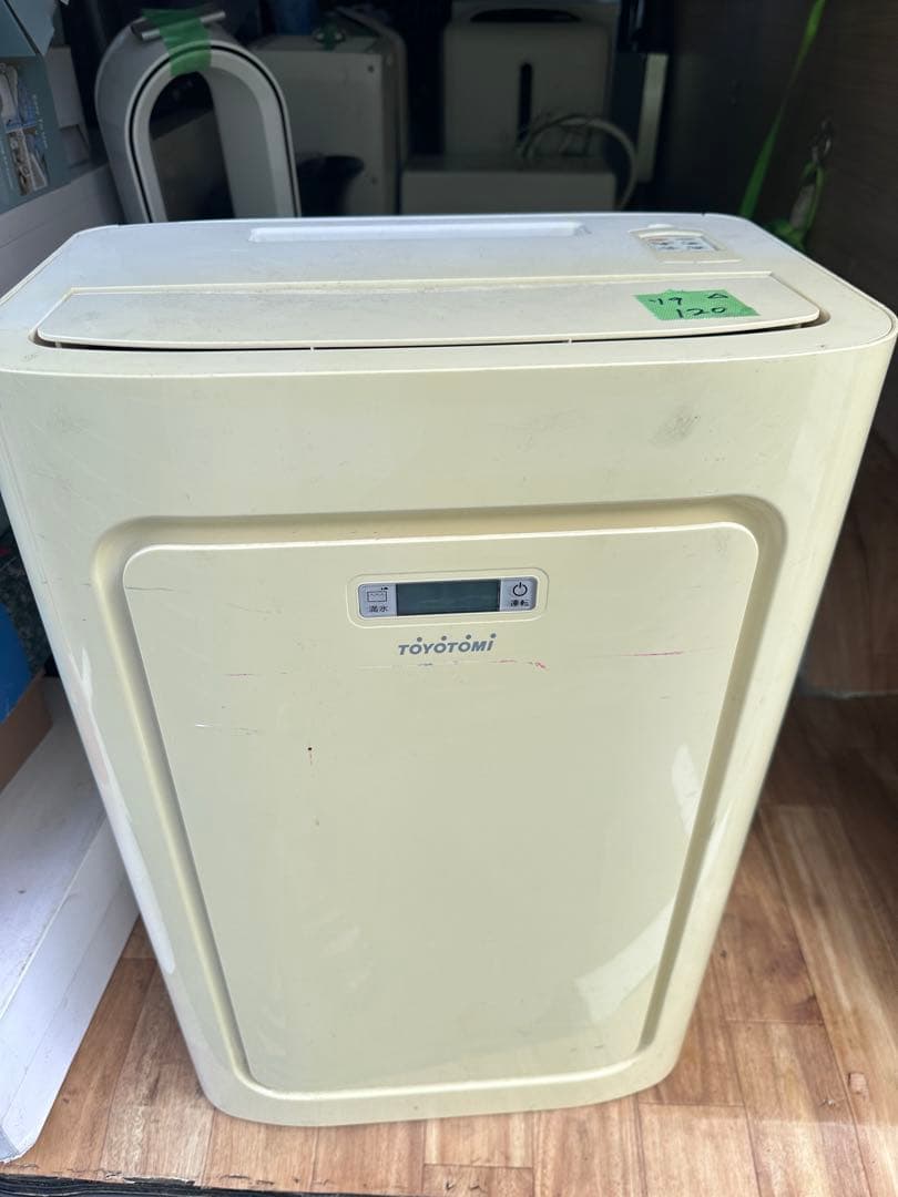 動作品・トヨトミ TAD-22JW 2019年製 スポット冷暖エアコン