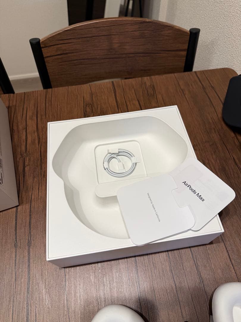 ブラック ワイヤレスヘッドフォン 本体