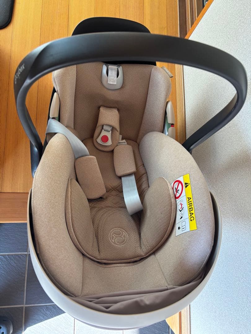 cybex T i-Size(クラウド T アイサイズ)