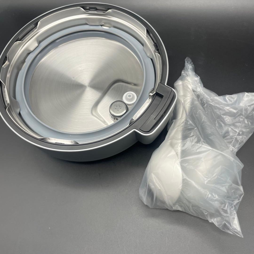 未使用品 TOSHIBA 電気圧力鍋 RCP-30R K ブラック