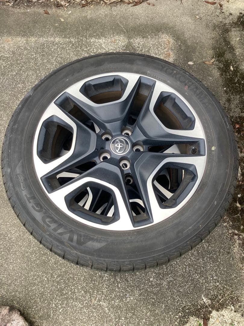 RAV4 アドベンチャー　純正　ヨコハマ 19インチ タイヤ・ホイールセット