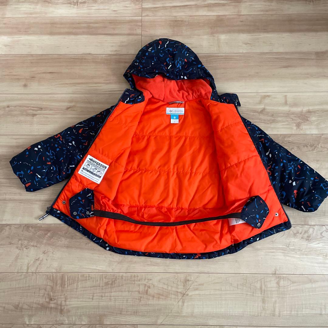 コロンビア　子供用　スキーウェア　上下セット　 xs 数回使用のみ