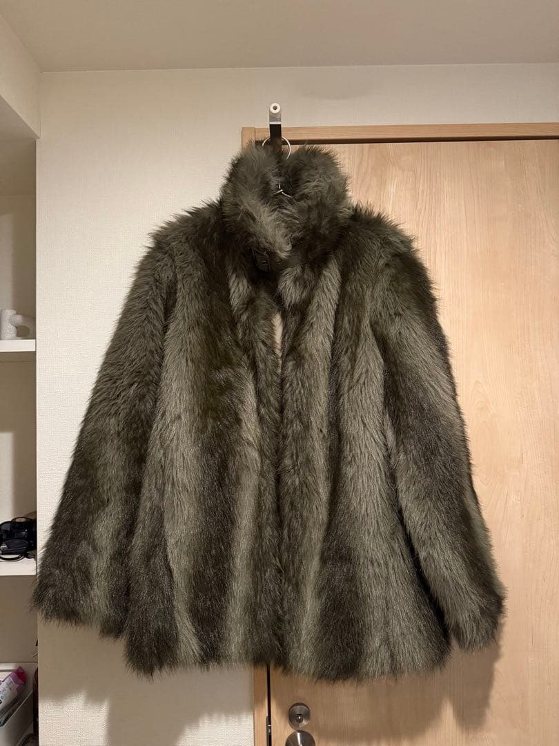 すもも　laguagem far coat