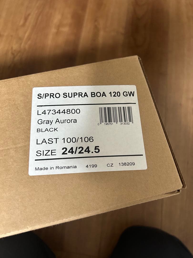 値下げ‼️Salomon BOAスキー ブーツ ホワイト/レッド