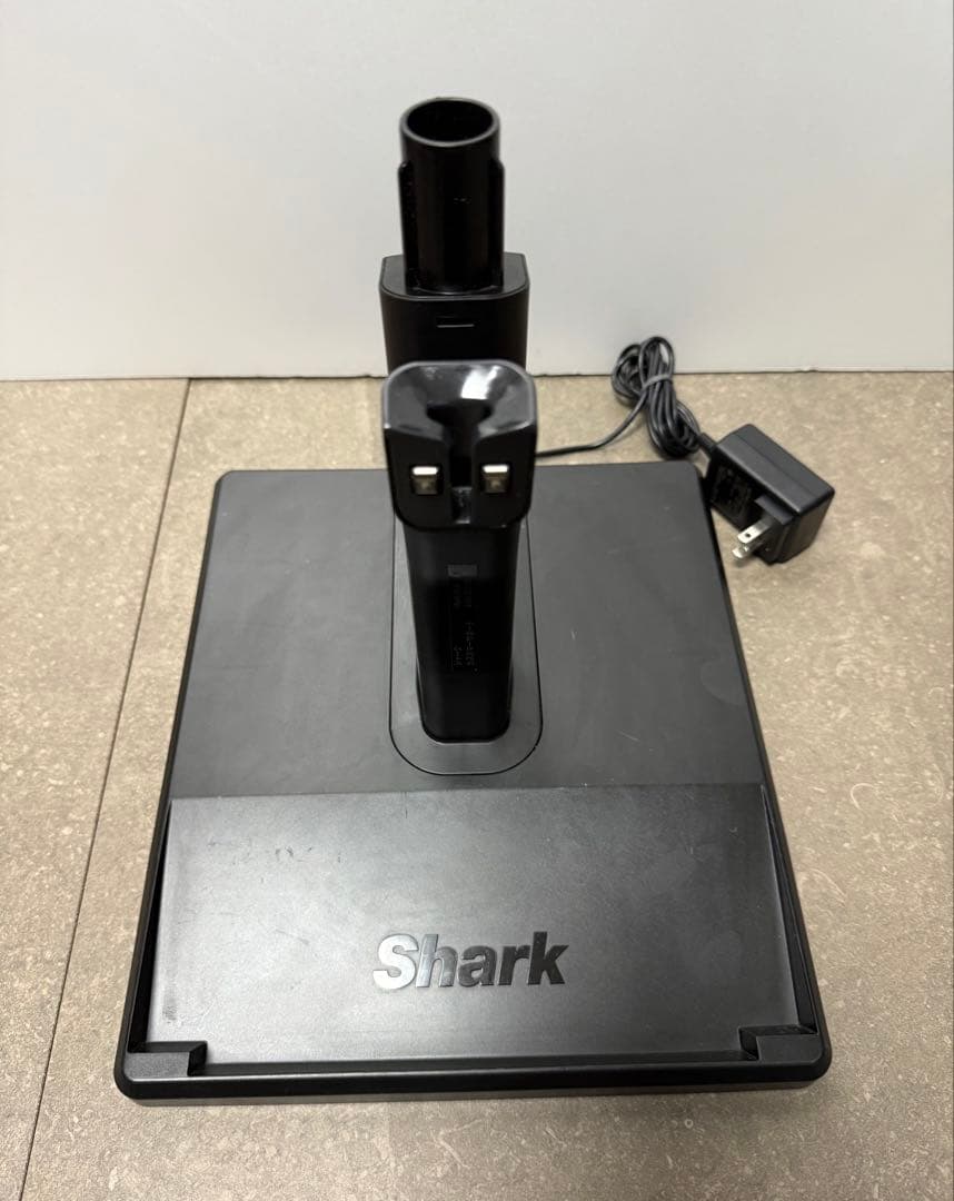 シャーク◇Clean Sense iQ IW2241JWH◇ホワイトアルミニウム