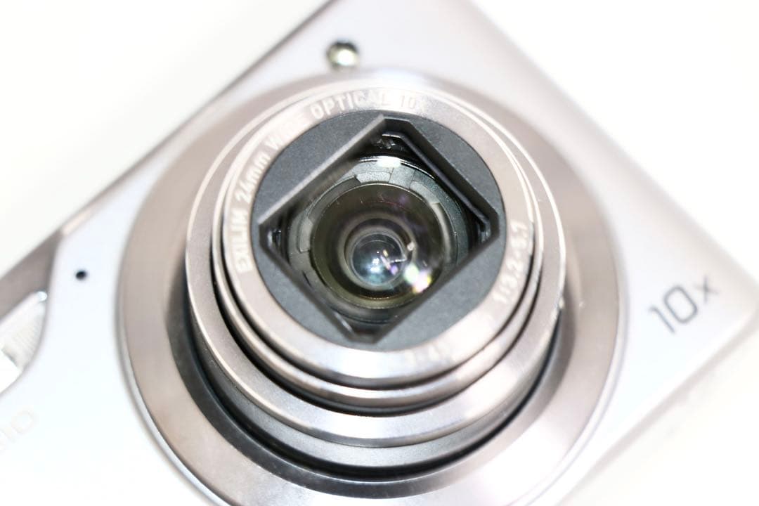 ■ 美品 ■ カシオ CASIO EXILIM EX-H10 シルバー