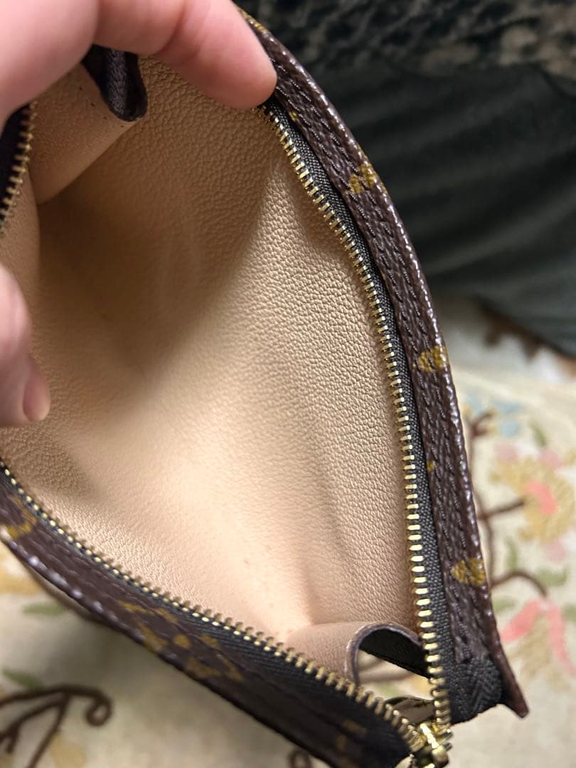 ルイヴィトン ポーチ 小物入れ