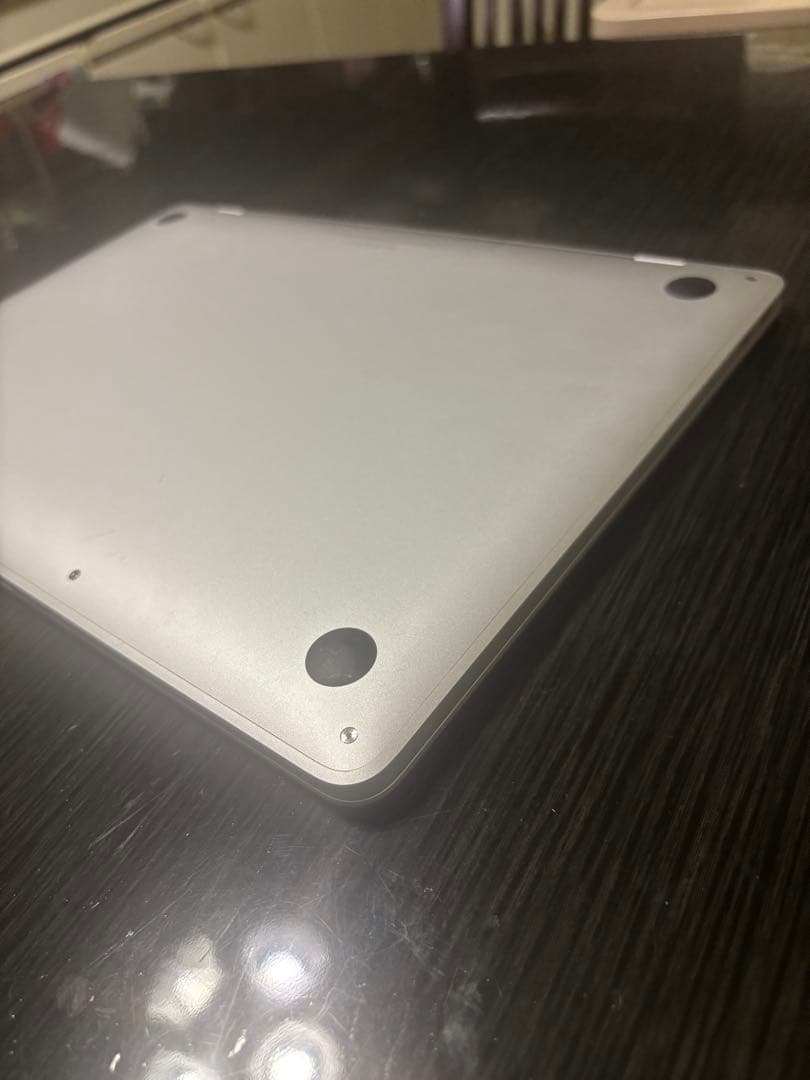 Apple MacBook pro 13インチ シルバー