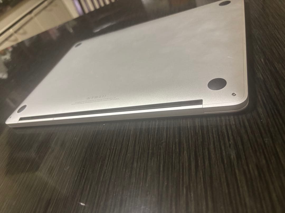 Apple MacBook pro 13インチ シルバー