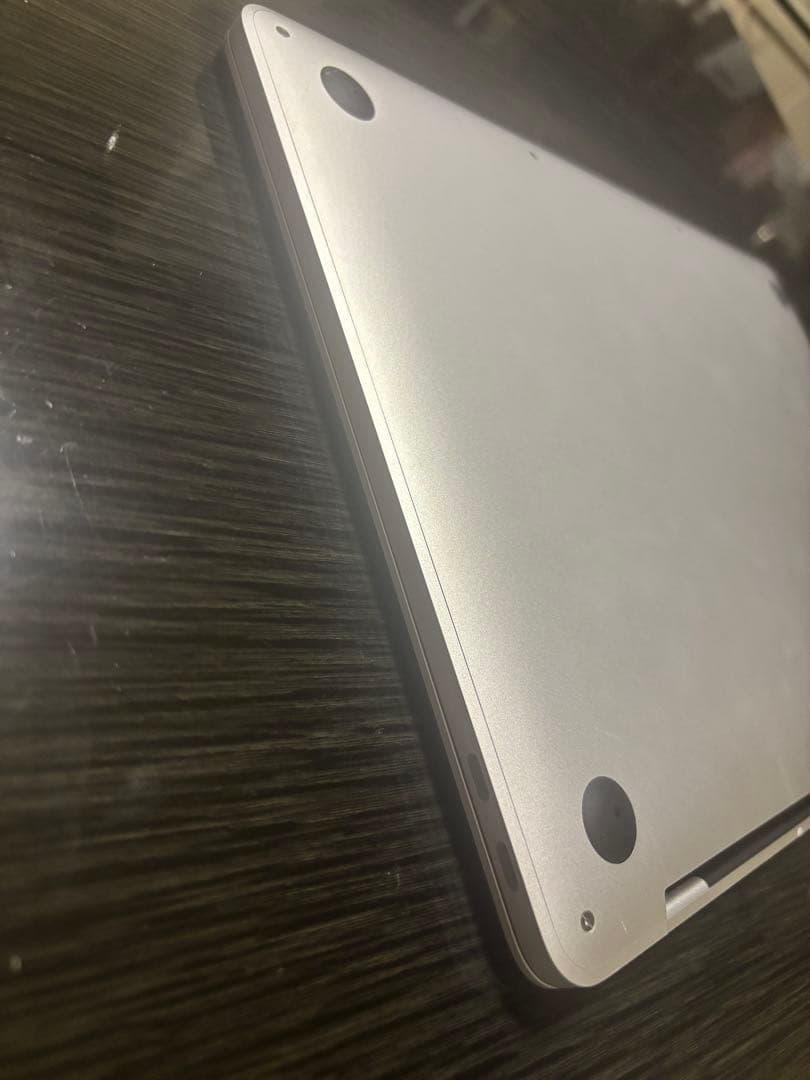 Apple MacBook pro 13インチ シルバー