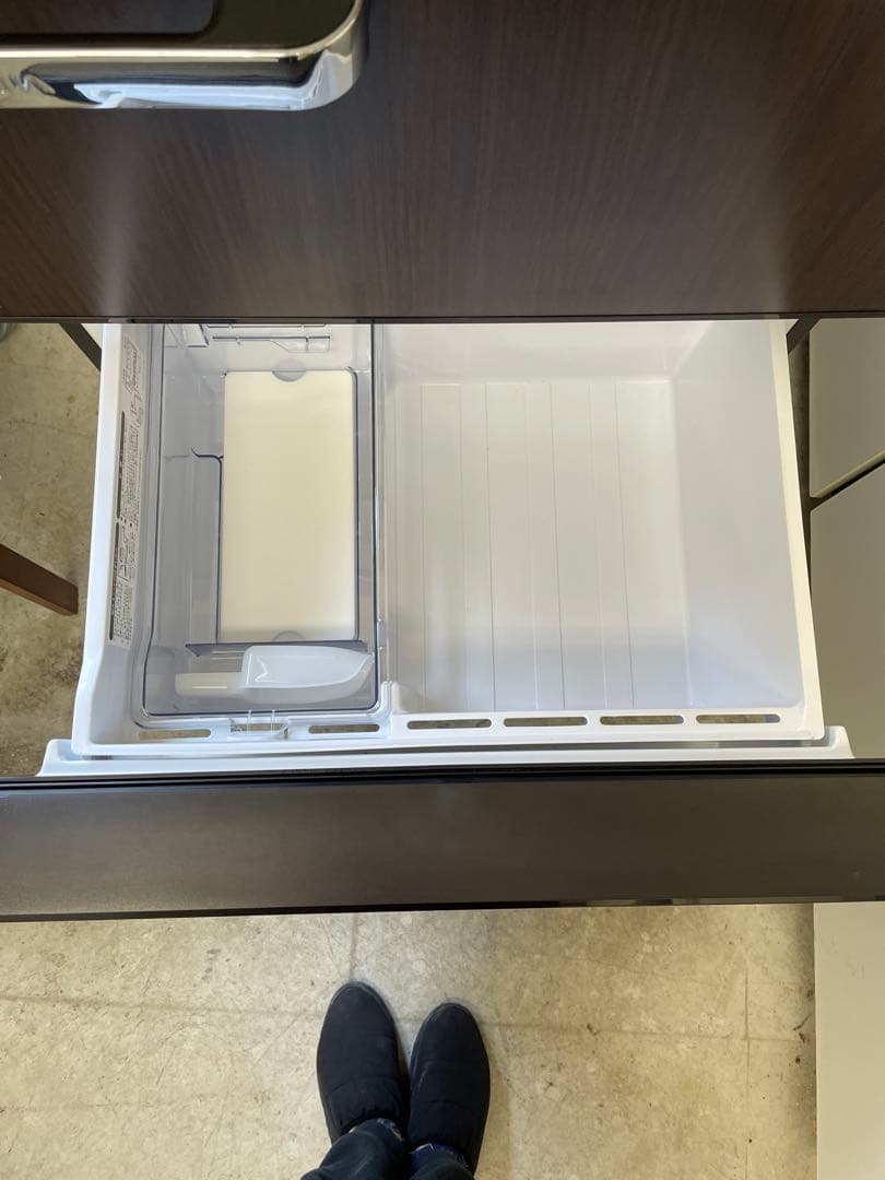 ✨東京・神奈川送料無料✨AQUA 冷蔵庫 AQR-SV24J(T)