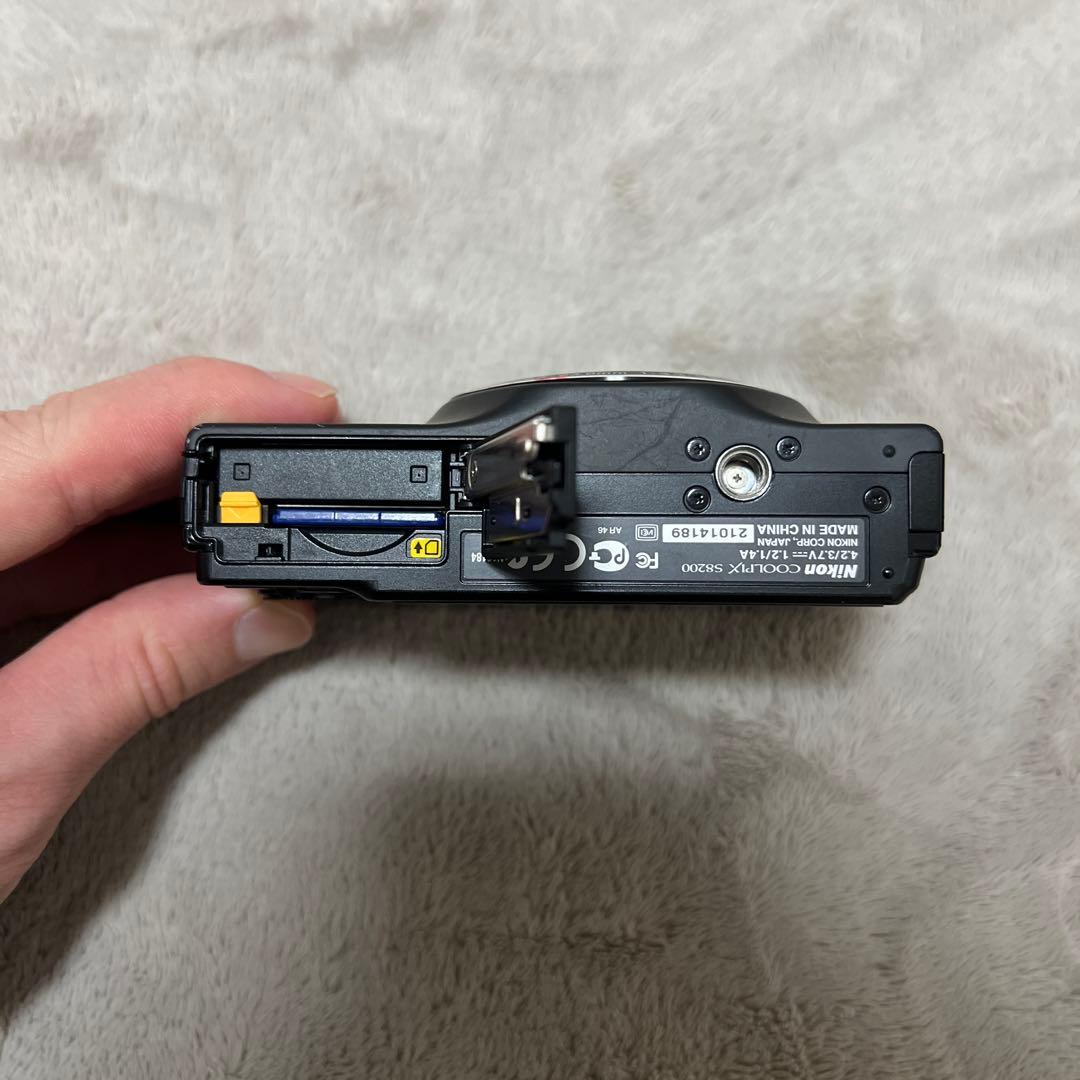 【ジャンク品】Nikon S8200 コンパクトデジタルカメラ