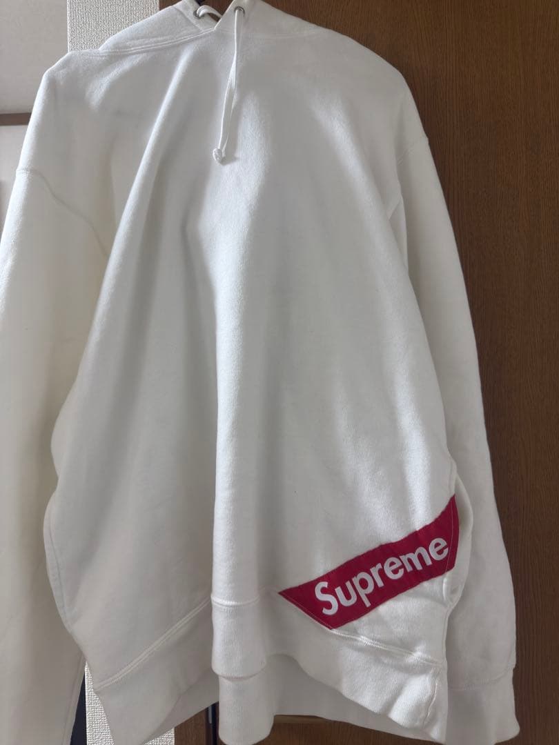 はっぱさん専用Supreme ホワイト スウェットパーカー