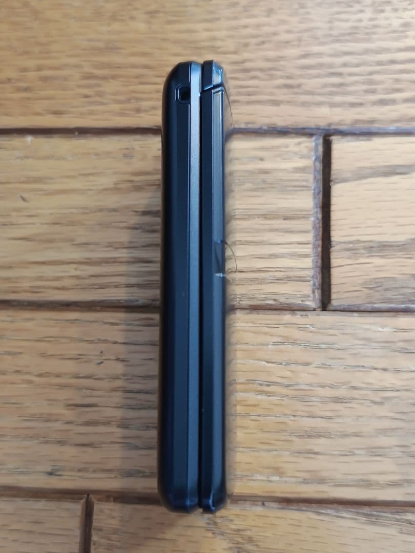 KY-42C docomo ドコモ DIGNO ケータイ ブラック 携帯電話