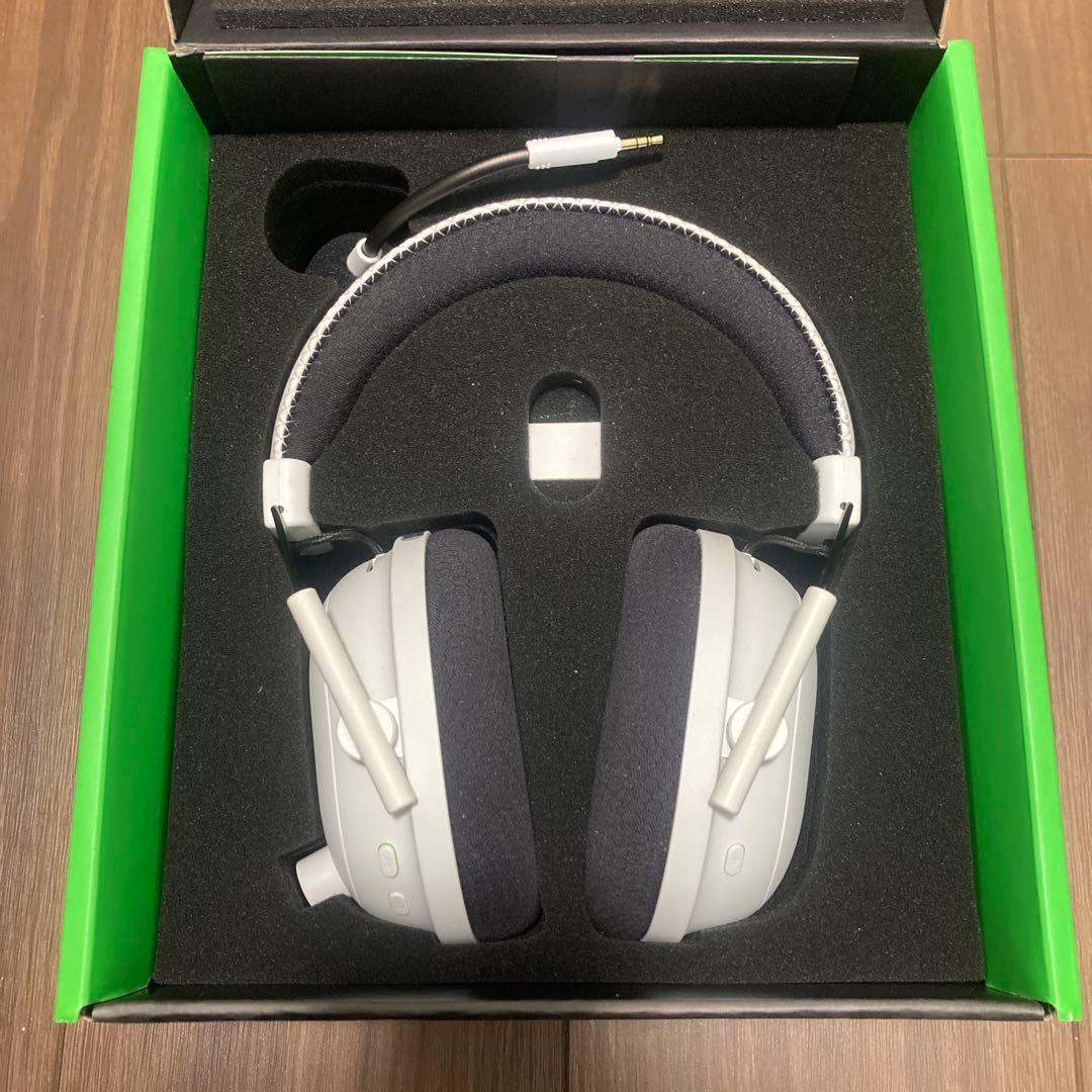 Razer BLACKSHARK V2 PRO アップグレードモデル　ホワイト