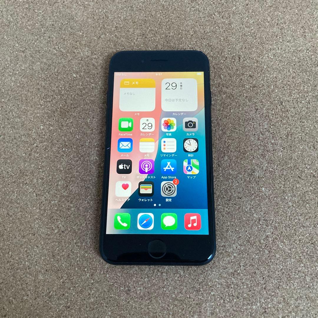 4031 電池新品☆比較的美品☆iPhoneSE3 128GB SIMフリー☆