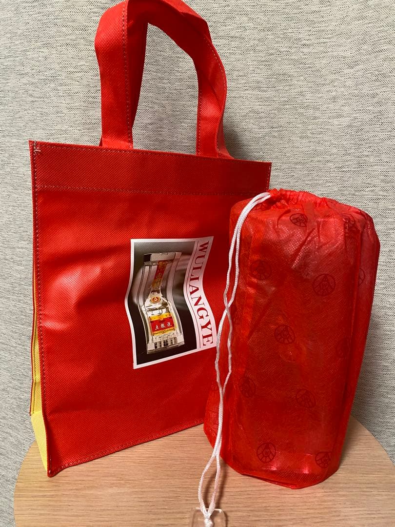 五粮液　白酒　2016年