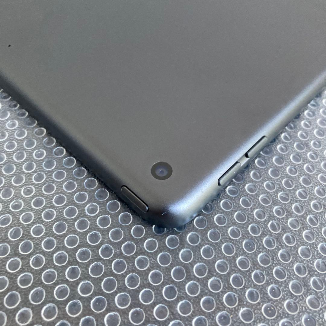 3061【早い者勝ち】iPad7 第7世代 32GB WIFIモデル☆