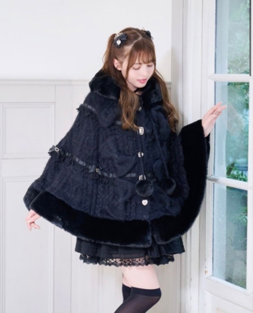 LIZLISA ミルフィーユレースポンチョ ブラック