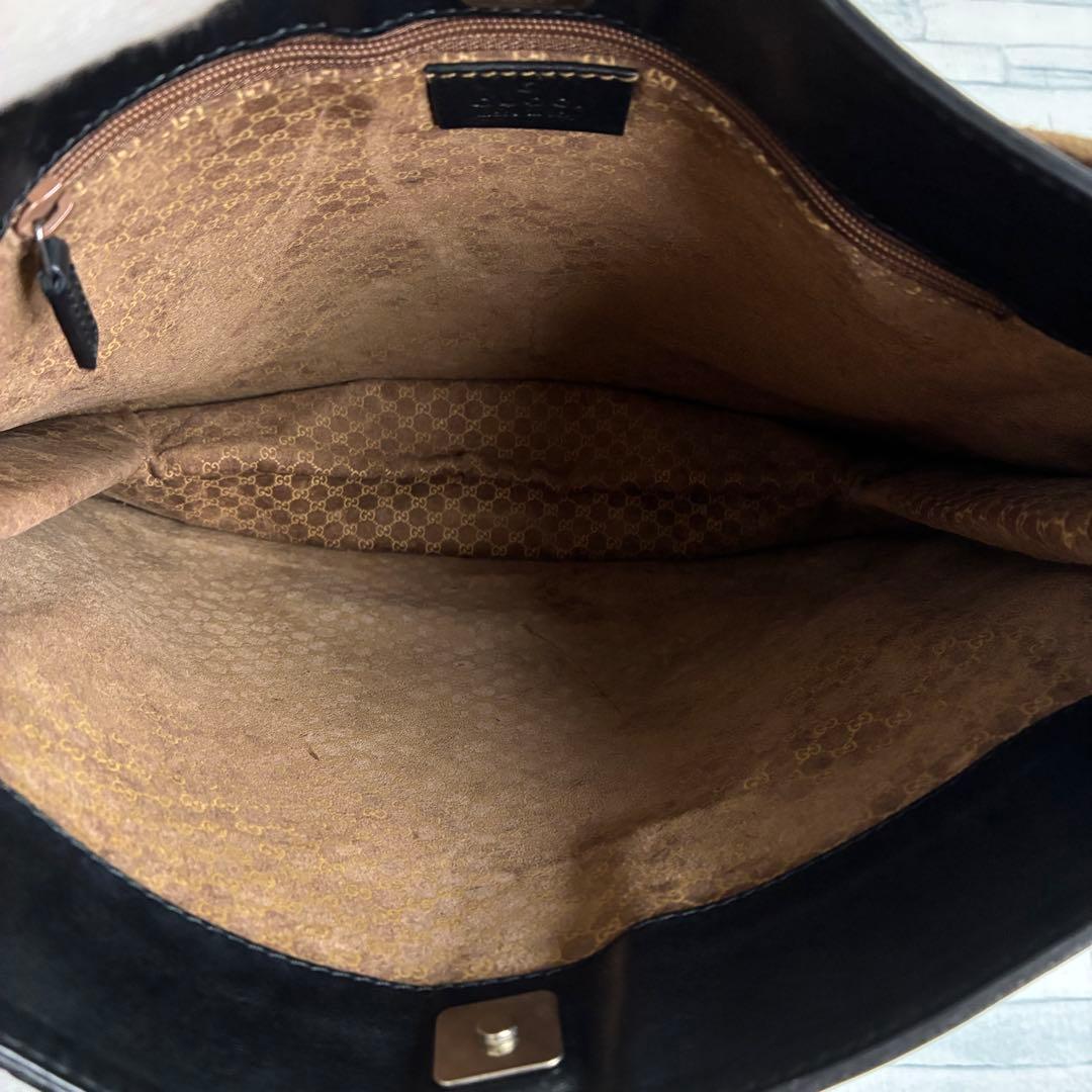 極美品　90 GUCCI グッチ　レザー　ショルダーバッグ　GG柄　ks2