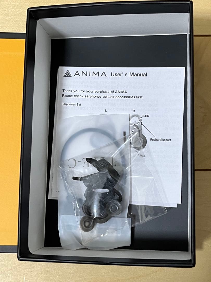 ANIMA ぼっちざろっく ワイヤレスイヤホン AOW01 ぼざろ 結束バンド