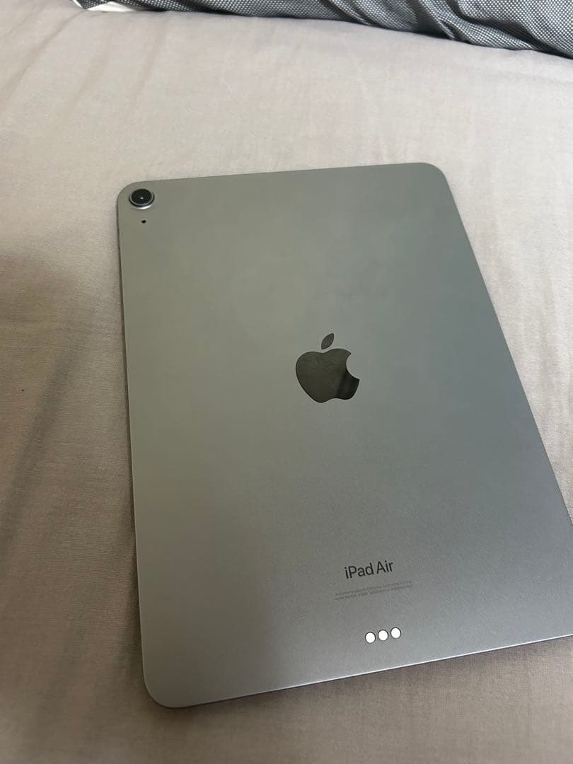 新品iPad Air 5スペースグレー 本体 充電器付き保証付き すぐ発送可能