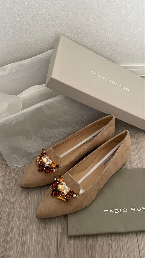 試着のみ★美品★ FABIO RUSCONI ビジュー付きフラットシューズ