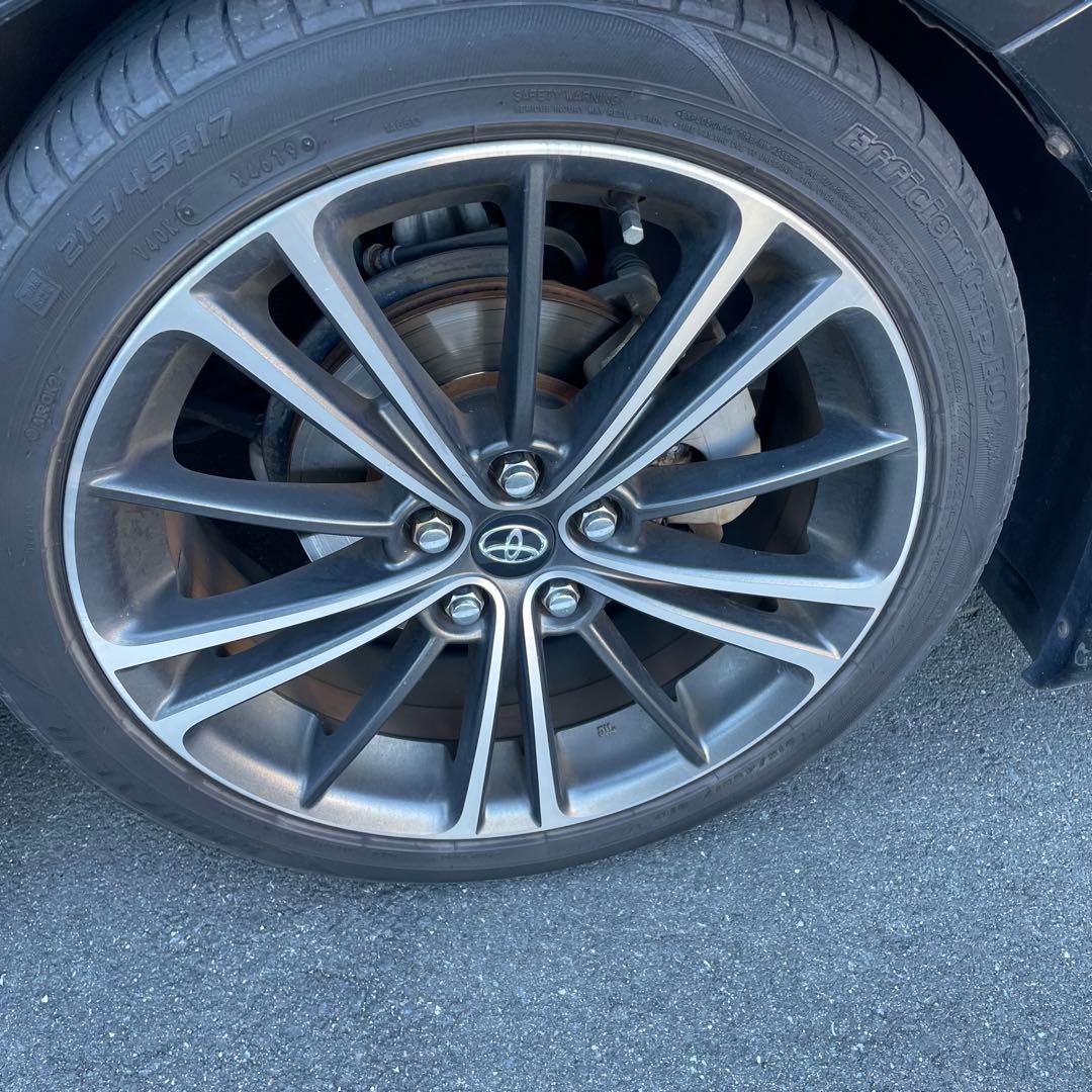 86 前期ホイール プリウスに取り付けてました