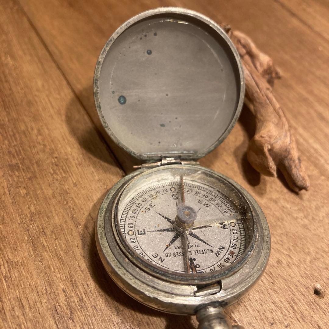 米軍　真鍮製　ビンテージコンパス 懐中時計　スイートハートジュエリーアメリカ