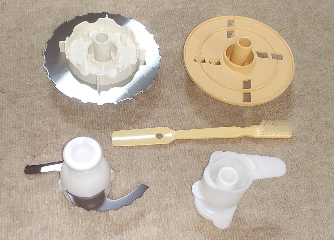 MK-K21 フードプロセッサー ホワイト　新品未使用品