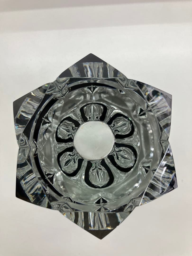 サン-ルイ　SAI NT-LOUIS花瓶