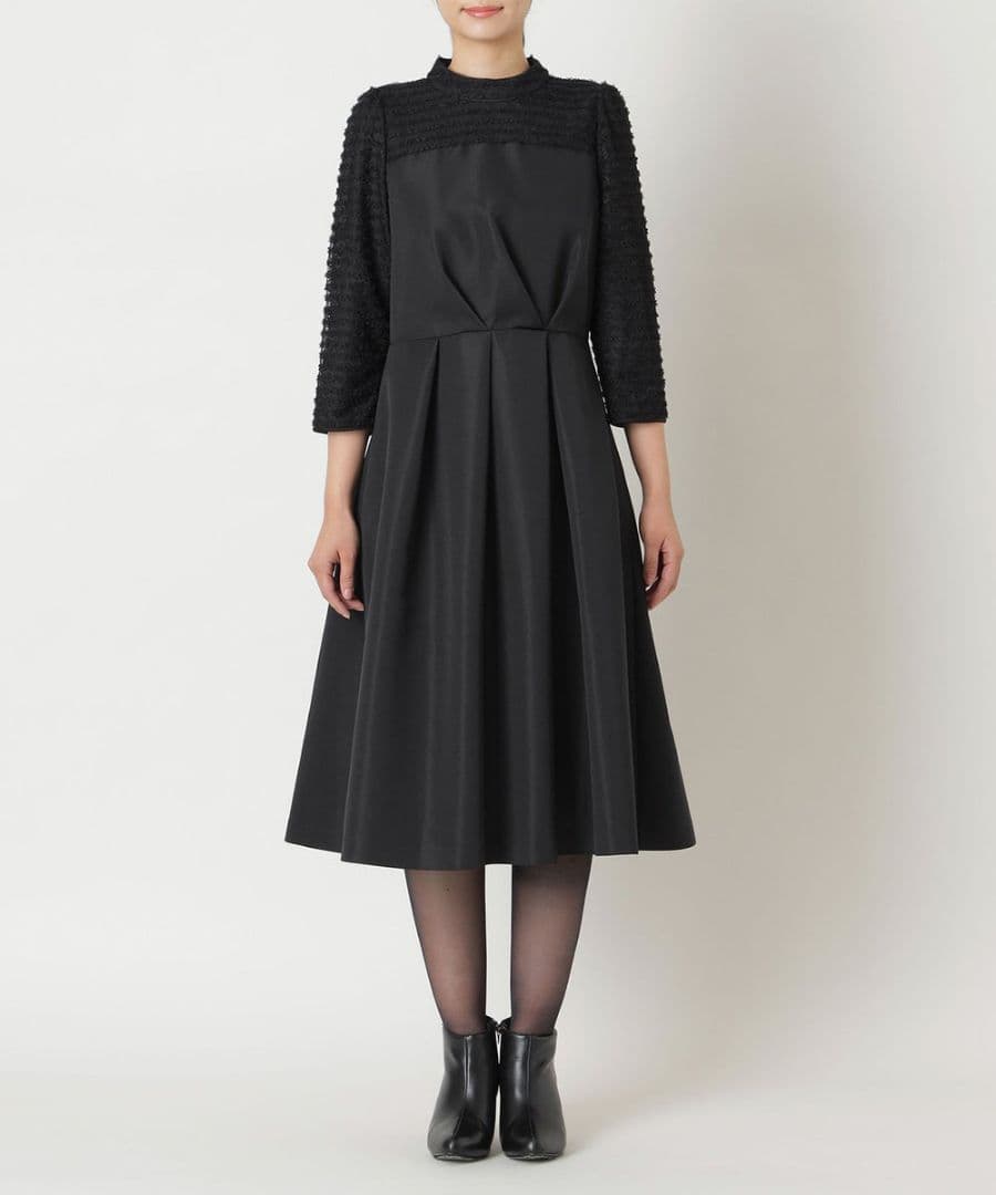 新品73,700円トゥービーシックレースコンビ ワンピースブラック 50サイズ