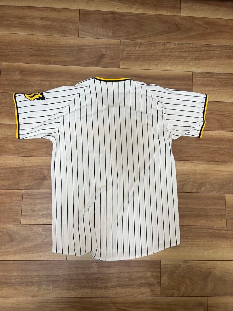 阪神タイガース ユニフォーム　 Oサイズ　背番号なし