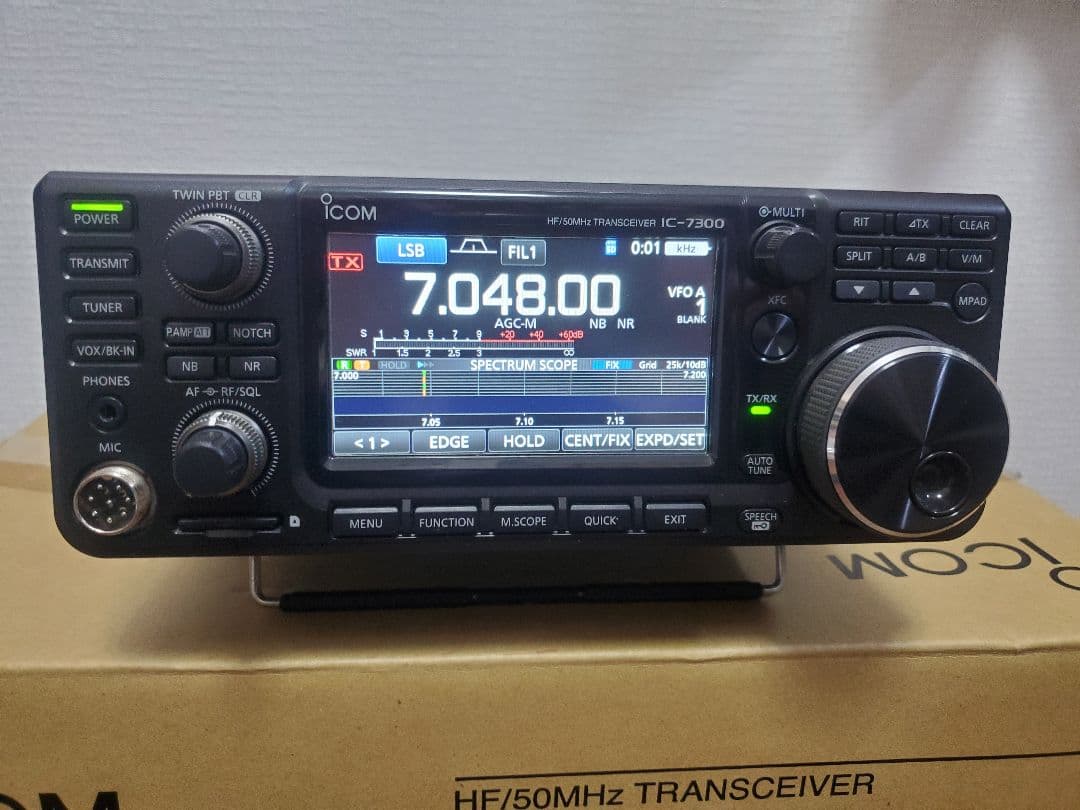 トランシーバー ICOM IC-7300 HF+50MHz 100W