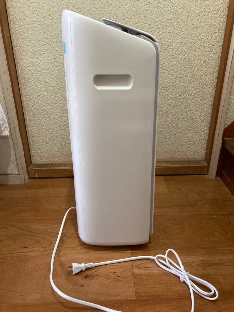 シャープ 衣類乾燥除湿機ホワイト「ハイブリット方式/CV-TH150-W