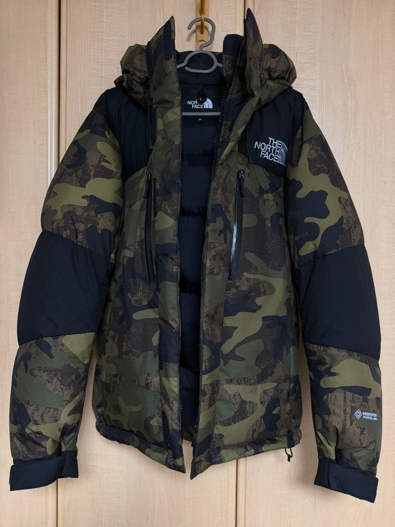 THE NORTH FACE ノベルティーバルトロライトジャケット カモ色
