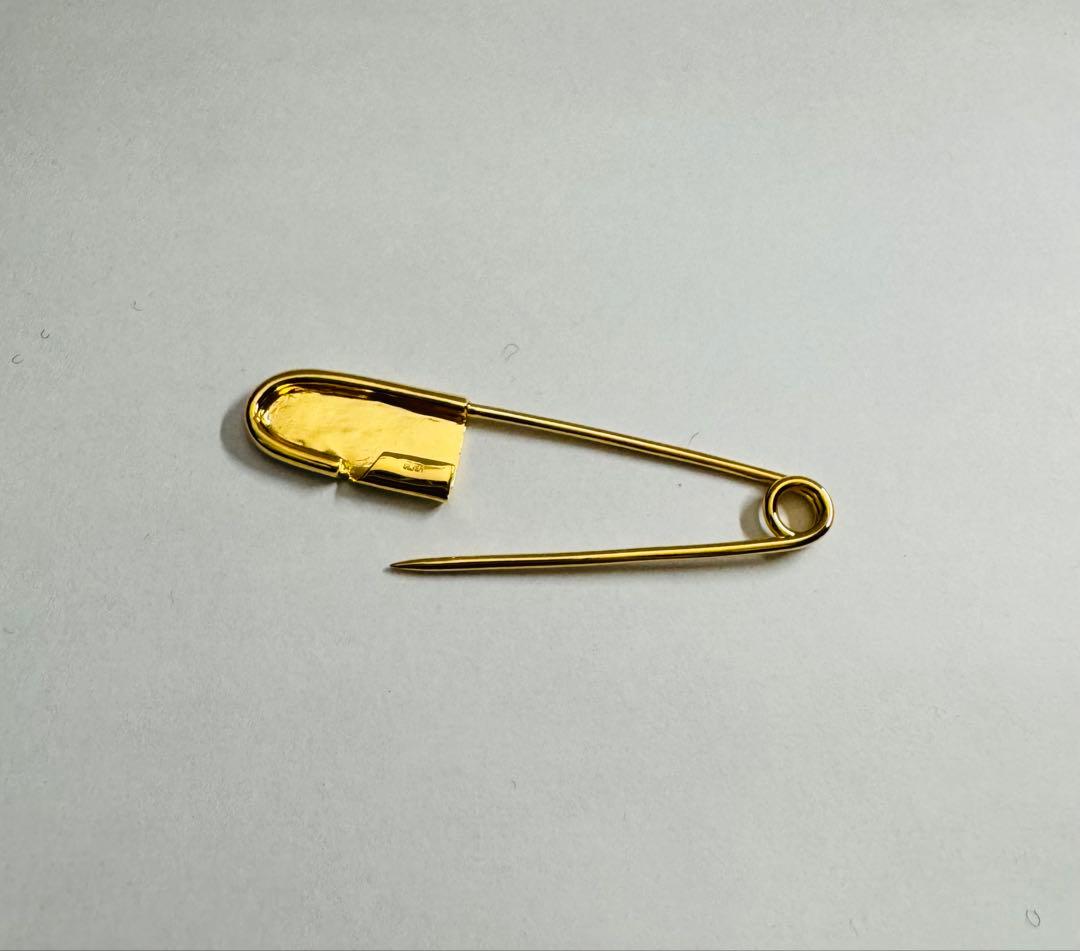 undercoverアンダーカバーsilver pin UC1A4X04GOLD