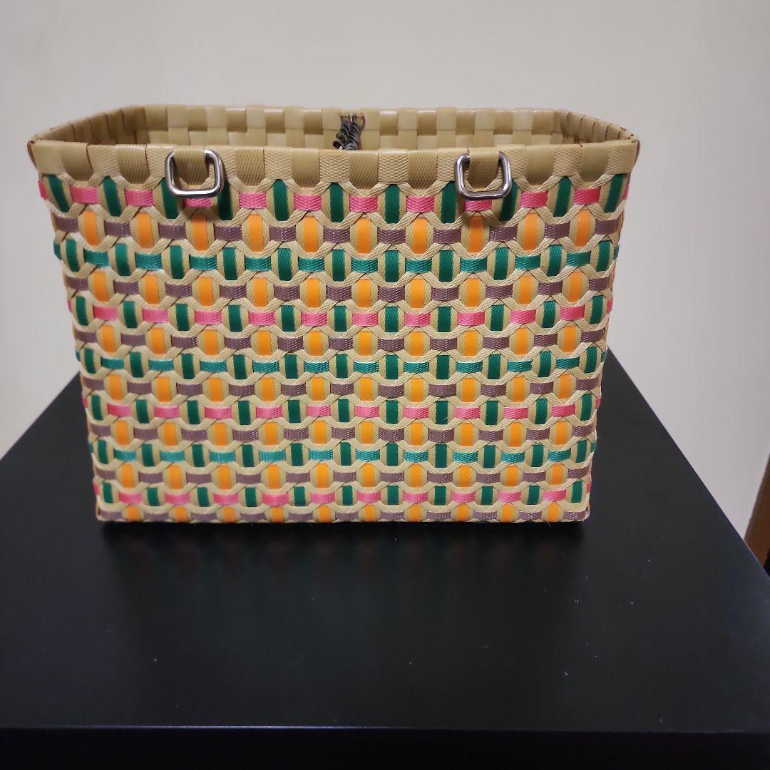 プラカゴバッグ