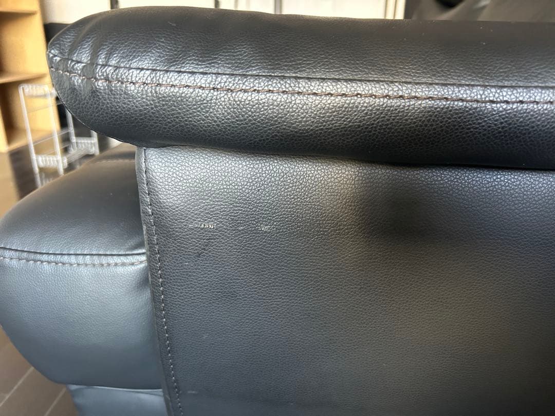 ニトリ　　ソファー　合皮