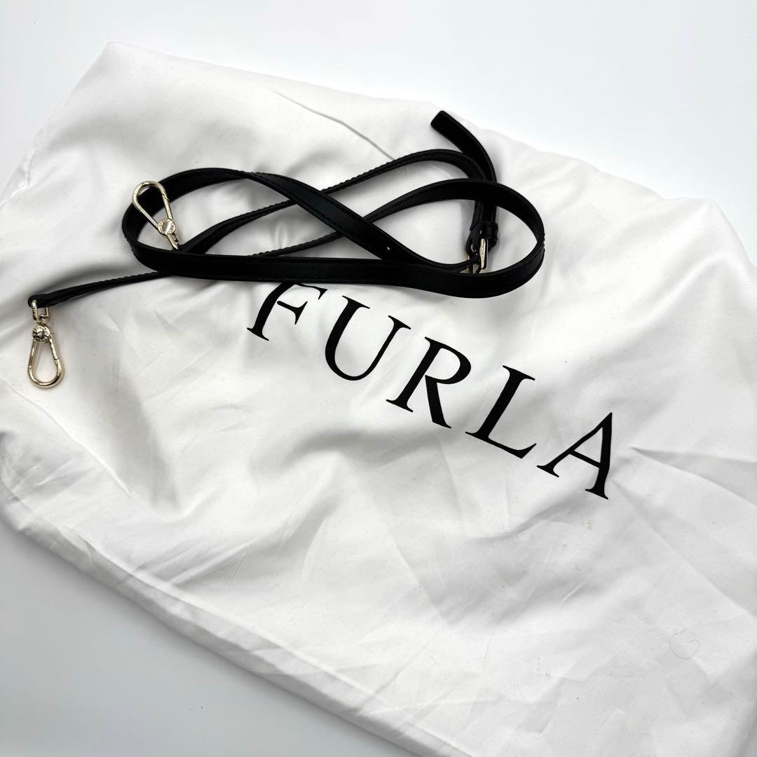 新品 フルラ Lucky ビジネスバッグ 2way レザー ロゴ金具 ブラック