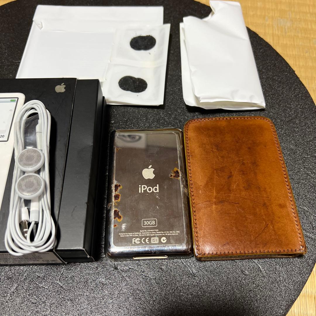 J*C様 iPod 第5世代　30GB MA002J/A ジャンク品
