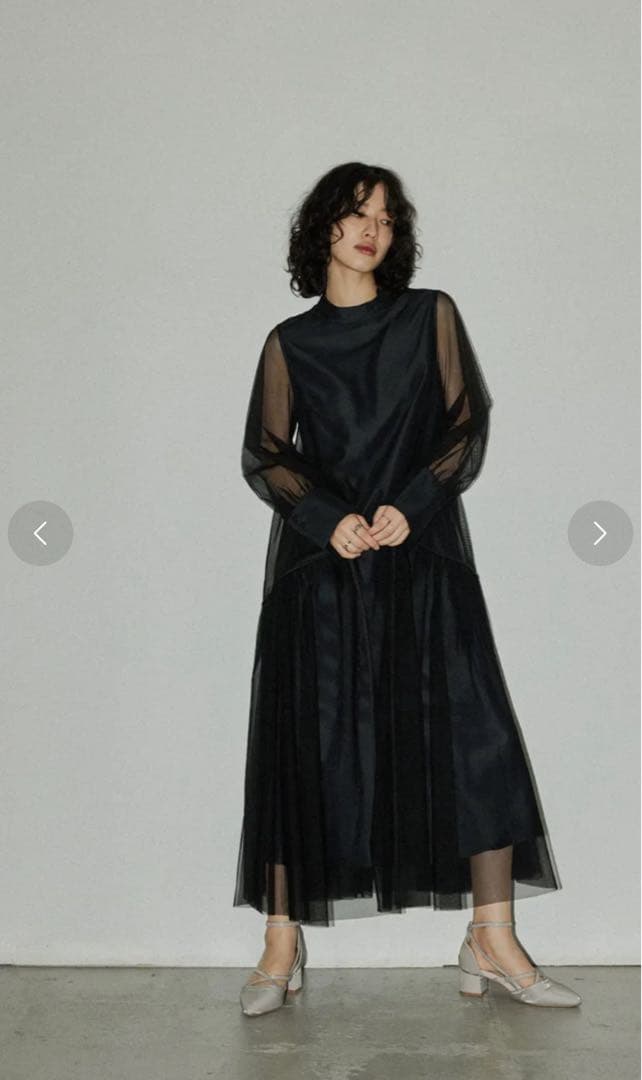 niana（ニアナ）チュールパイピングAラインドレス マタニティ ブラック　M