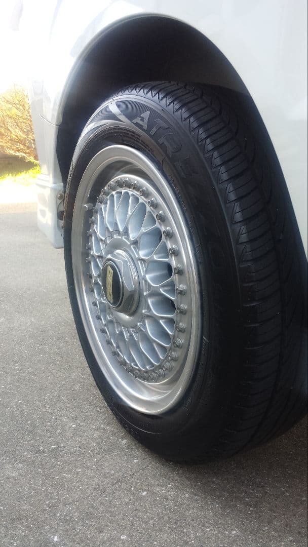 【ブラックラスター】530×4 タイヤワックス　艶　光沢　撥水　タイヤ　トラック