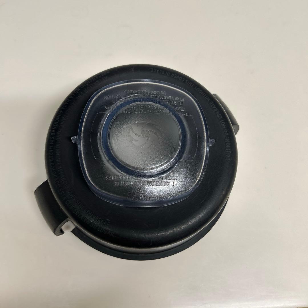 バイタミックス Vitamix VM0111 ミキサー　ホワイト