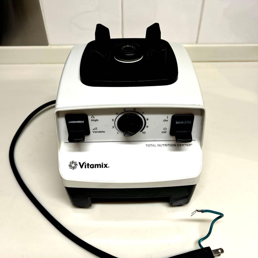 バイタミックス Vitamix VM0111 ミキサー　ホワイト